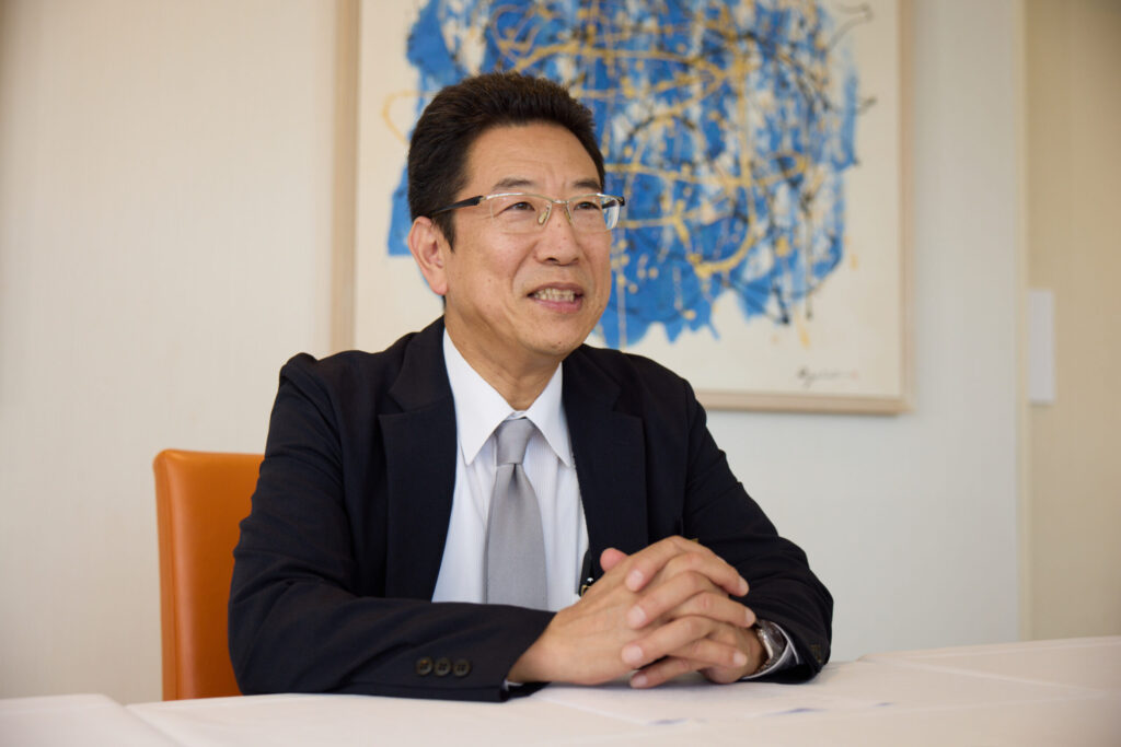 渡邉支配人