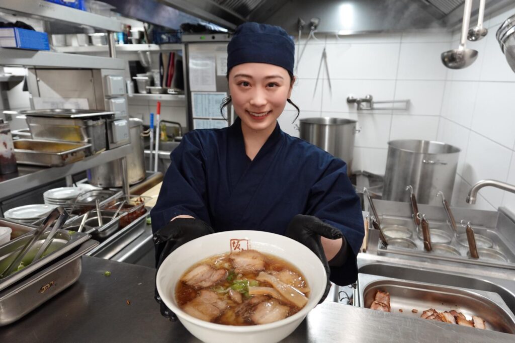 兼行遥さん